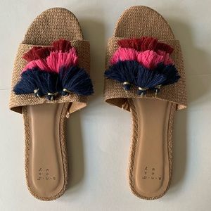 Tassel slide sandals